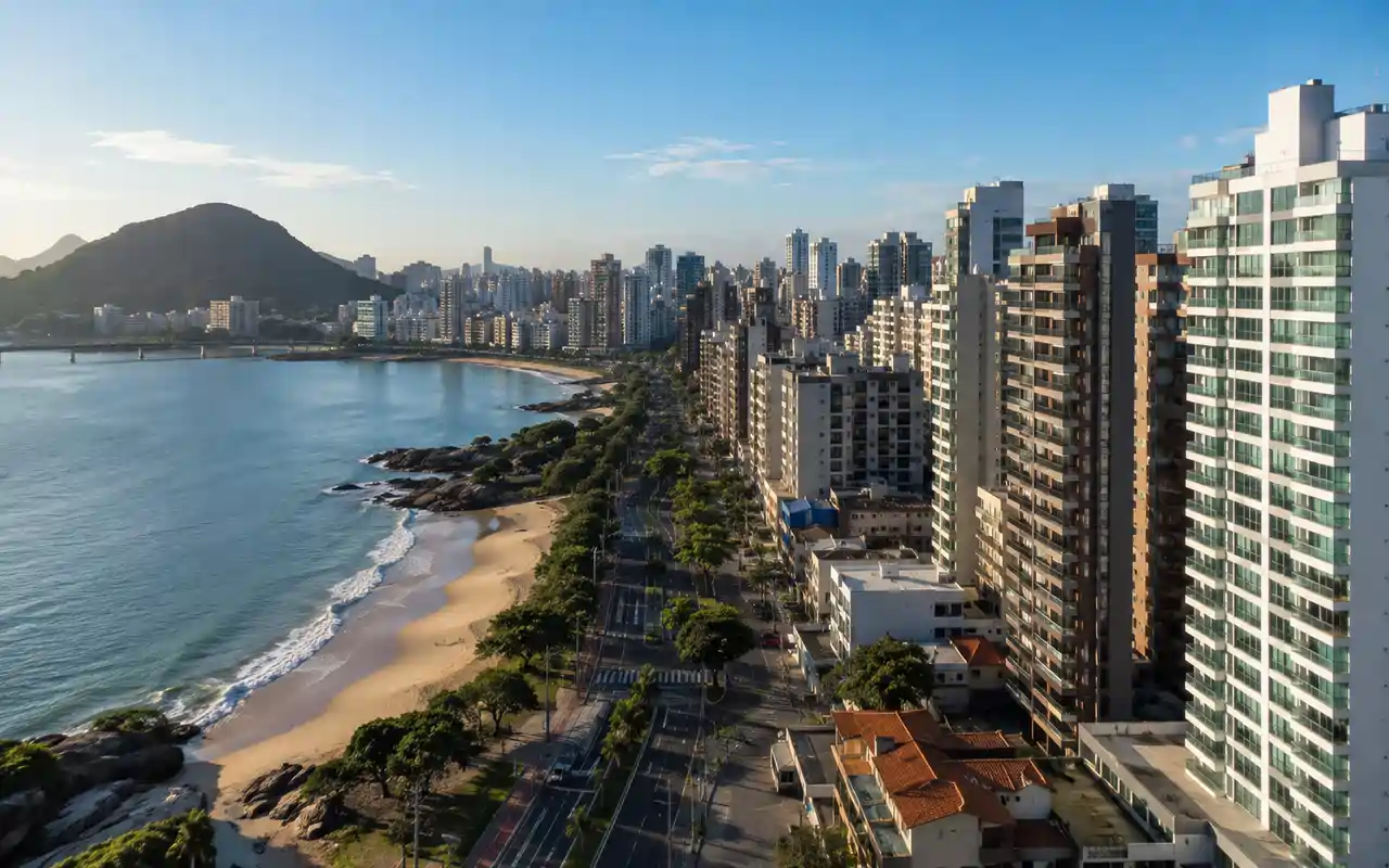 Condomínio alto desvaloriza apartamento? Como medir o peso da taxa na compra